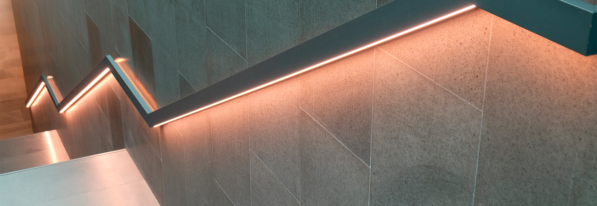 Strip Line 96W/ 5m, 120 LEDs/ m, IP66